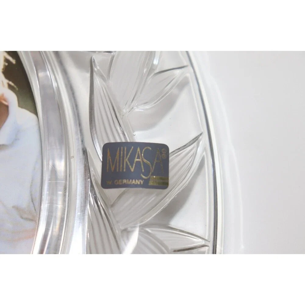 Mikasa Crystal Cherish Oval Picture Frame 11 Half SA 302 829 With Original Box